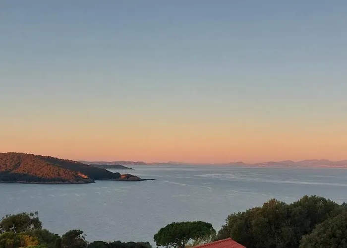 Cap Azur * Île du Levant